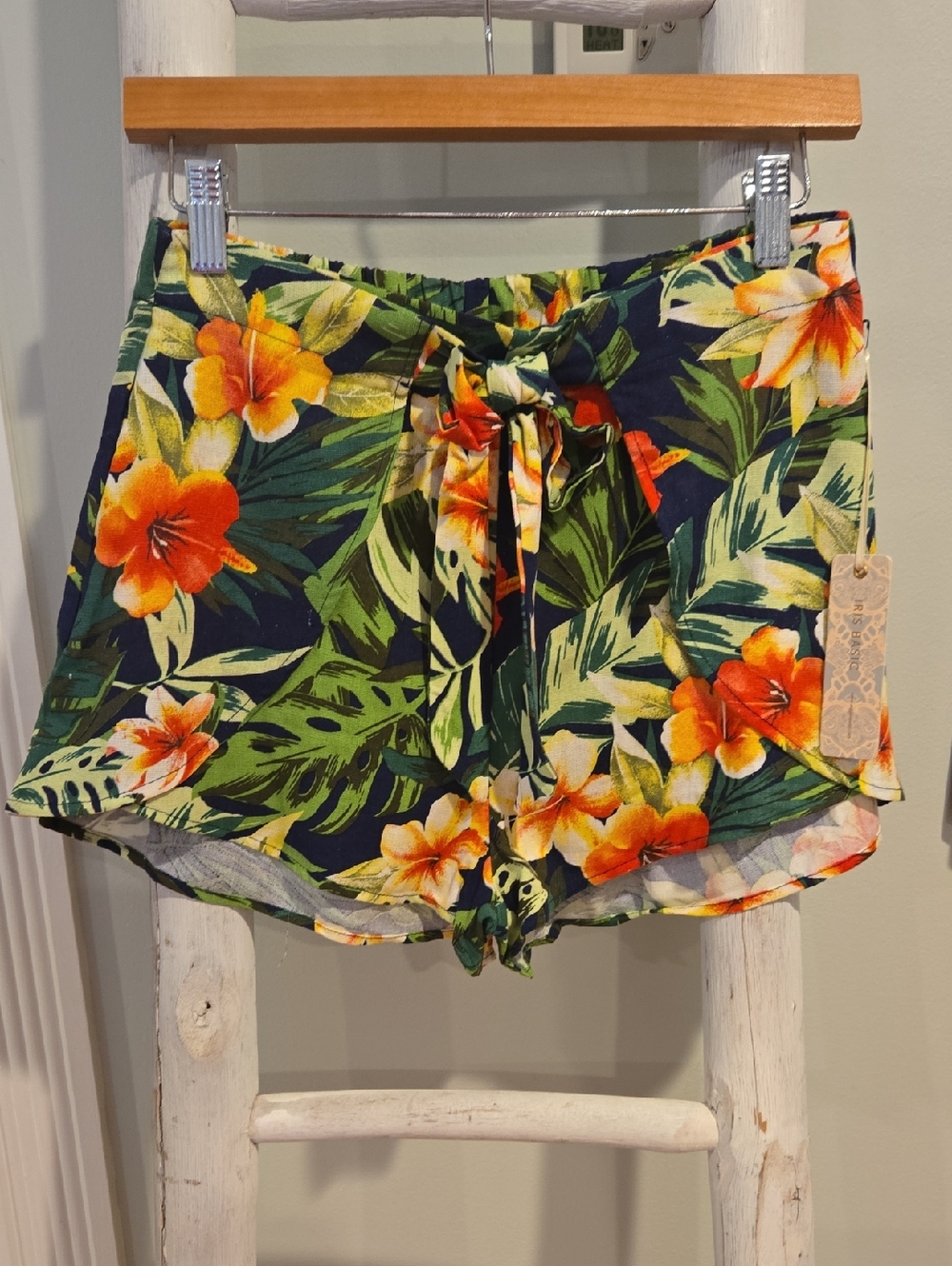 iris Tropical Floral Tie-Front Jean Shorts - Navy, Orange, Green Small NWT